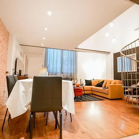 Loft Chic Heaven Relax E Benessere A Apartamento *